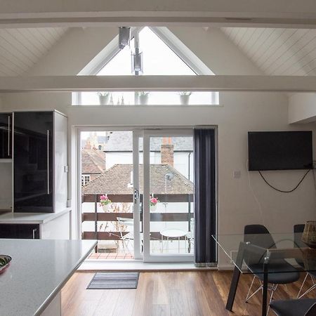 The Penthouse Canterbury - Cathedral View Buitenkant foto